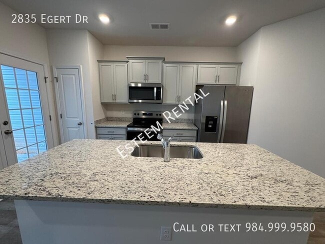 Photo - 2835 Egert Dr