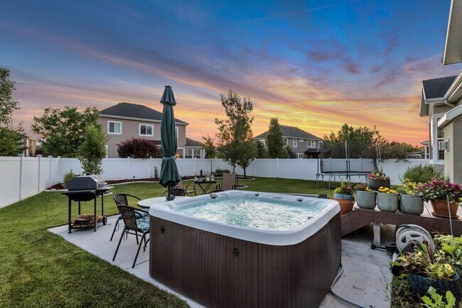 Photo - 13320 E Lakemont Dr