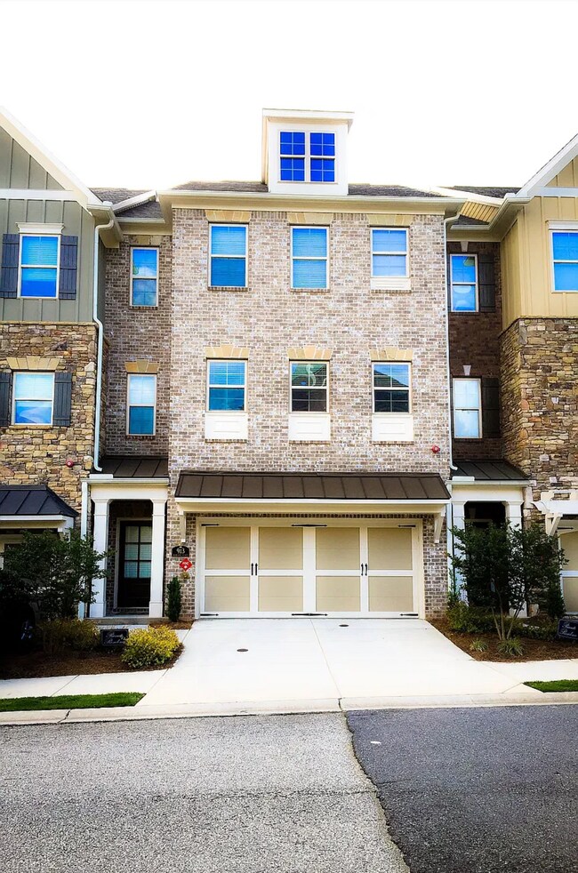 Photo - 913 Dumaine Trce