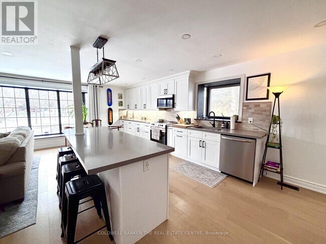 Photo - 12 Wythenshawe Wood