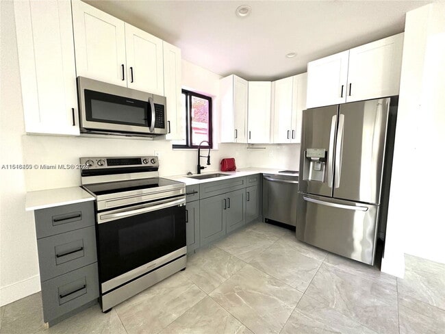 Photo - 911 79th Terrace