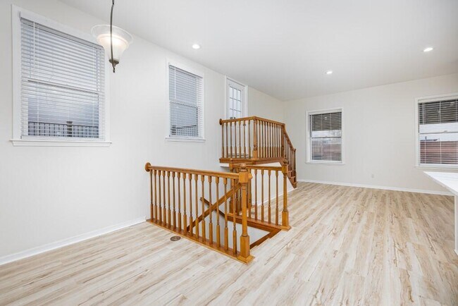 Photo - 115 S Main St Unit 315