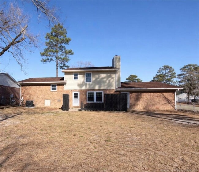 Photo - 6811 Mangrove Dr