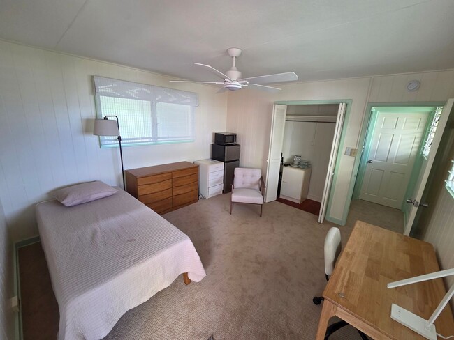 Building Photo - Charming Furnished room for rent with Private Entrance | Wilhelmina Rise