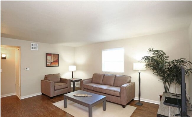 Photo - Preston Square Apartments