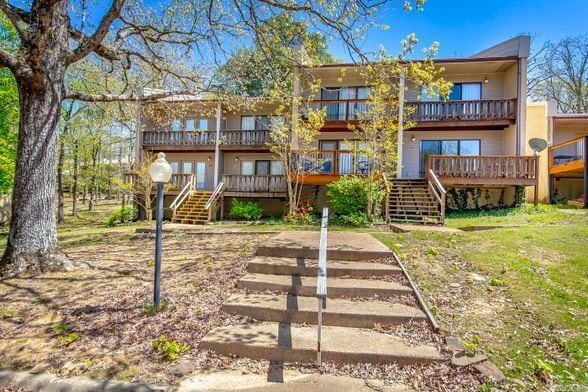 Building Photo - 601 Dave Creek Pky Unit 103