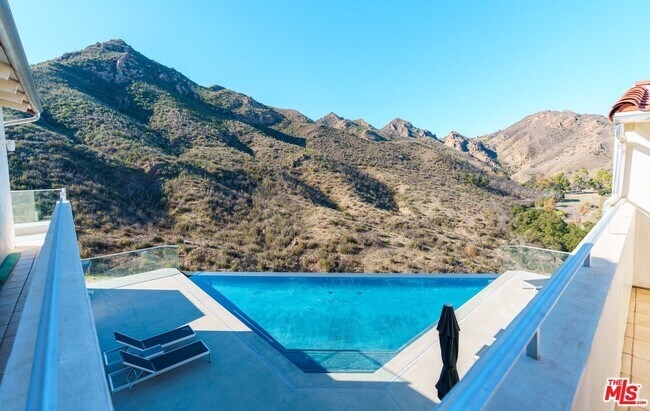 Photo - 29282 Circle Dr