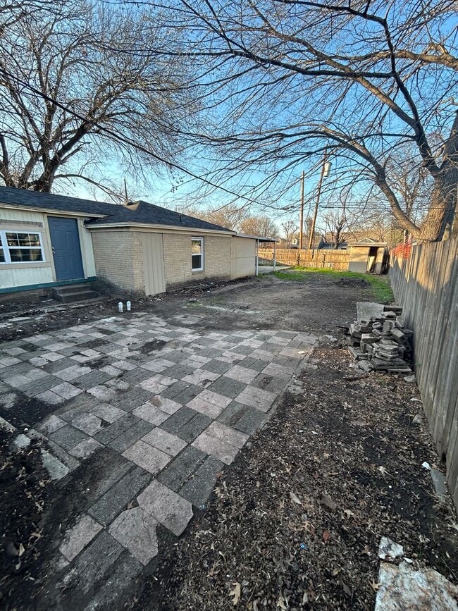 Photo - 1327 Mountain Lake Rd