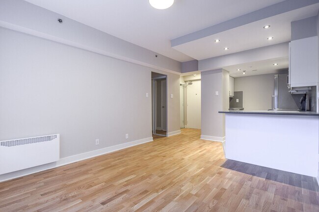 Photo - 3455 Rue Aylmer Unit 410