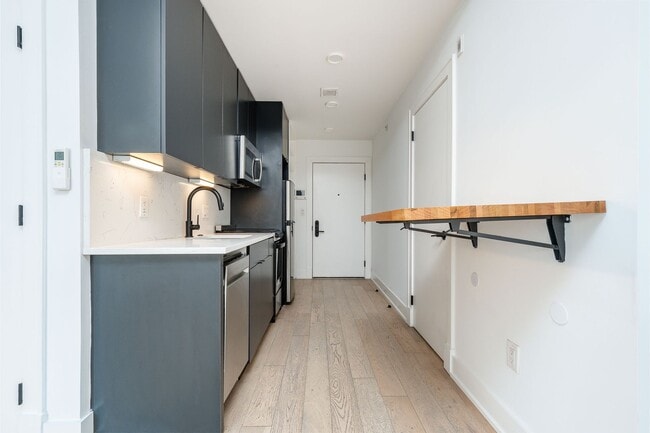 Photo - The Avenue in Fishtown