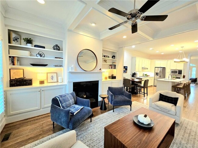 Building Photo - 53 Honour Ave NW