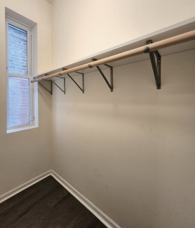 Photo - 1941 W 21st Pl