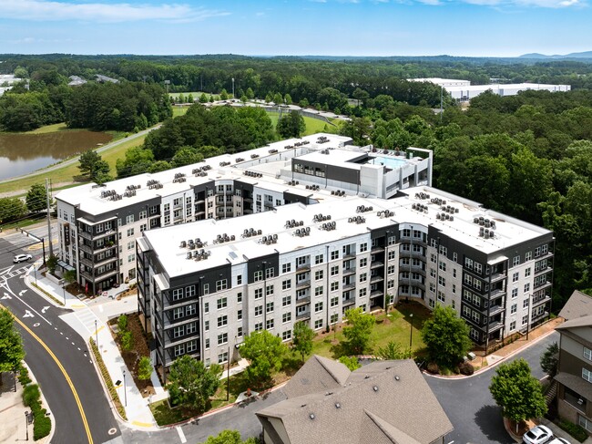 Solis Kennesaw