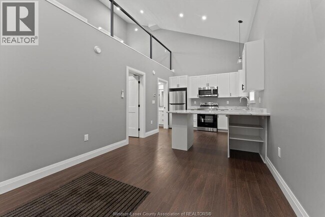 Photo - 1147 Hickory Rd