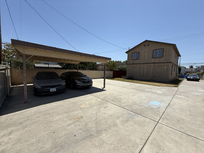 Photo - 1613 E. 92nd st. Unit 1613 E. 92nd