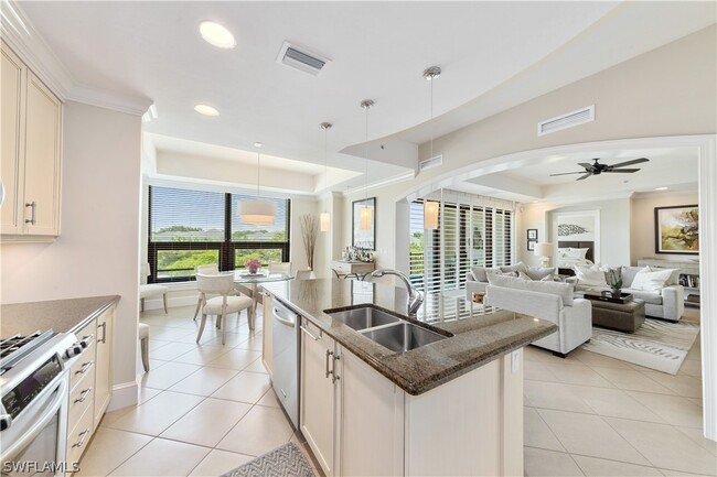 Photo - 9123 Strada Pl Unidad 7207