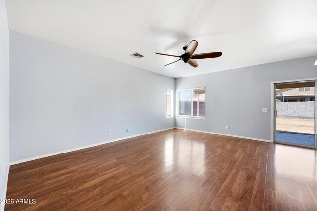 Photo - 10950 W Royal Palm Rd