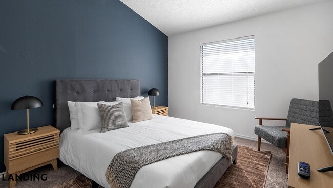 Photo - 1071 Clayton Ln Unit M1406