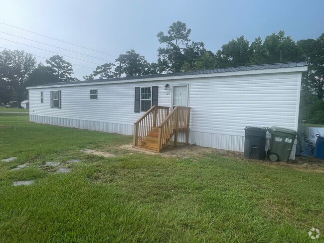 Building Photo - Home Available in Stedman