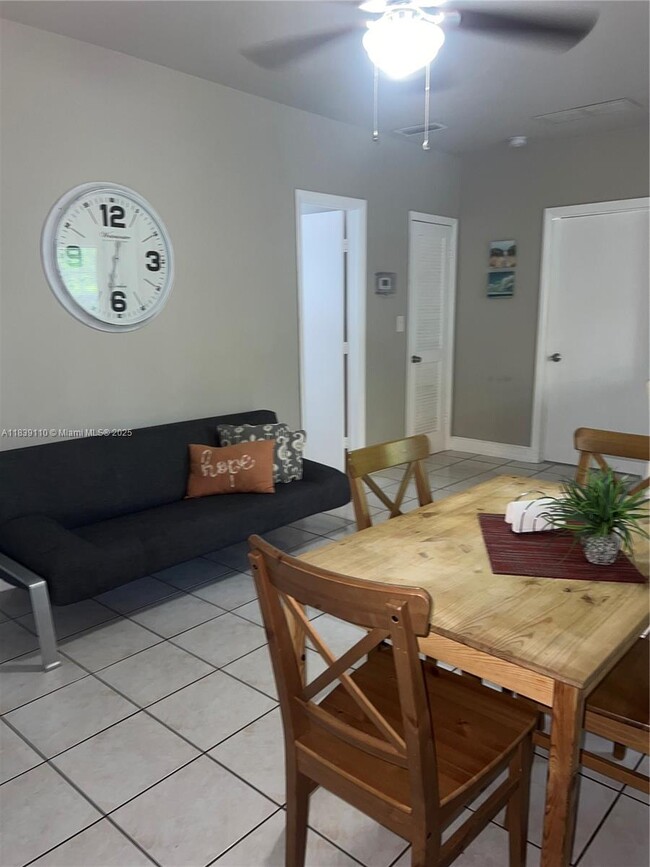 Photo - 2525 NW 33rd St Apartment Unit 2