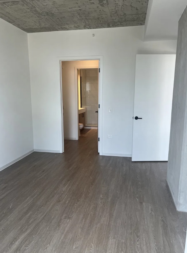 Photo - 1700 S Michigan Ave Unit 1616