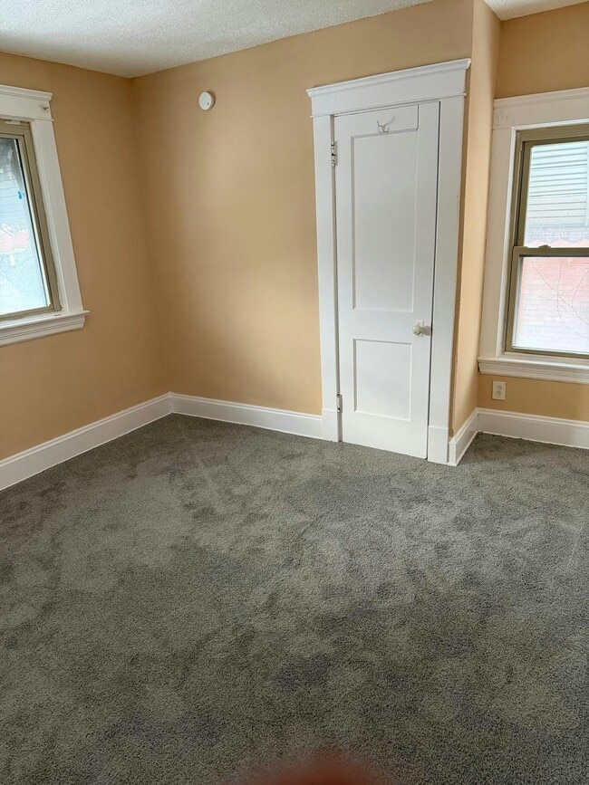 Photo - 3381 E 149th St