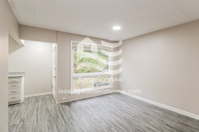 Photo - 1224 6th Ave