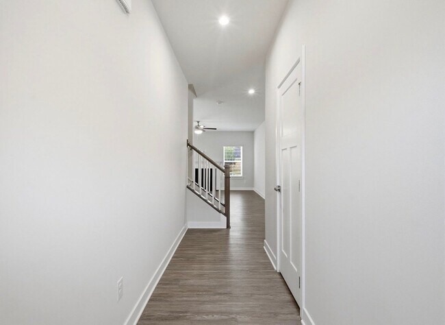 Photo - 10414 Dalton Woods Ct NW