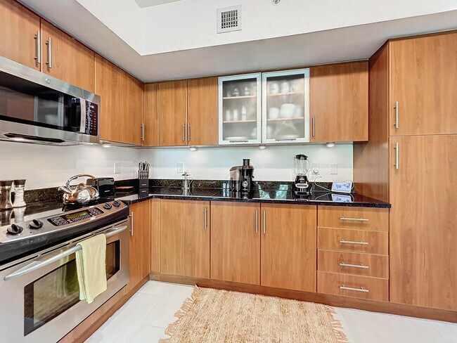 Photo - 600 S Dixie Hwy Unit 630