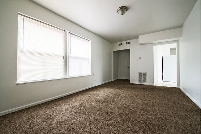 Photo - 8152 S Evans