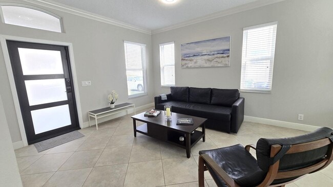 Photo - 6878 NW 33rd St