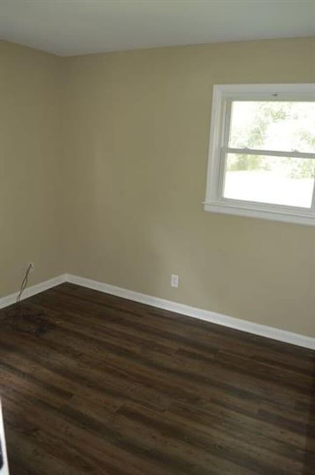 Photo - 5609 Goldenrod Rd