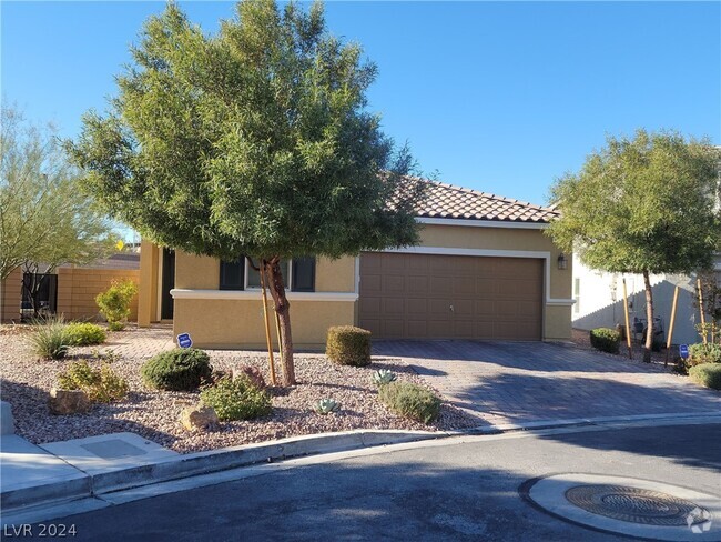 Building Photo - 9149 Cocowoods Pl Rental