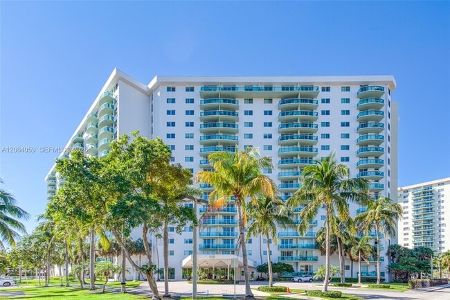 Building Photo - 19380 Collins Ave Unit 406