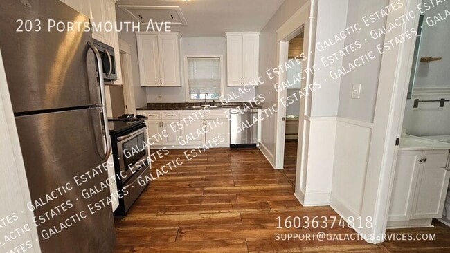 Photo - 203 Portsmouth Ave