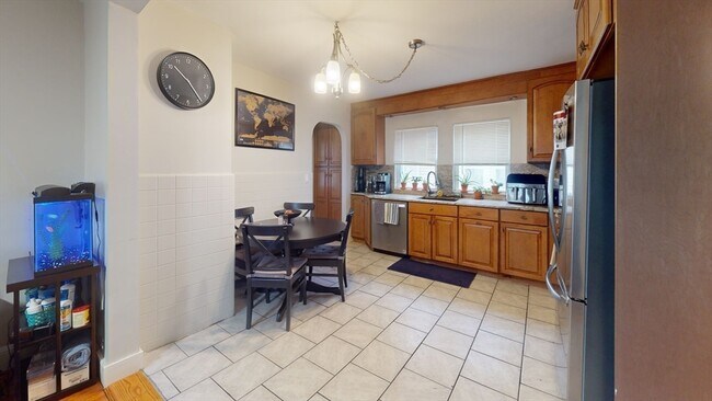 Photo - 37 Willis Ave Unit 1