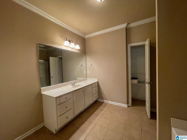 Photo - 1057 Inverness Cove Way