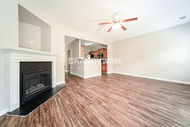 Photo - 2373 Bigwood Trail