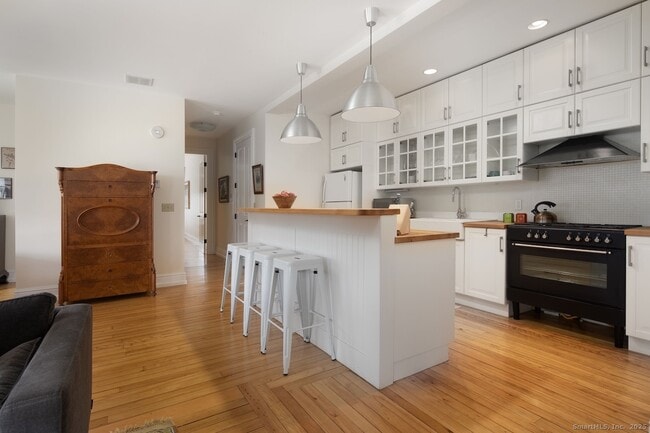 Photo - 31 Sharon Rd Unidad 4