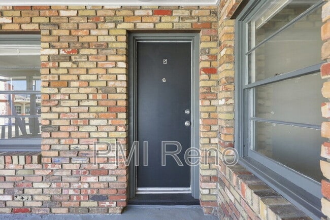 Photo - 1515 N Carson St Unit 5