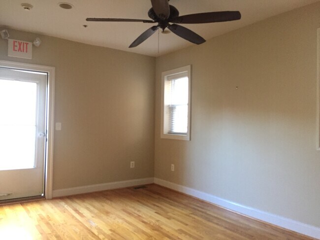 Photo - 1727 S Broad St Apartamentos Unidad A