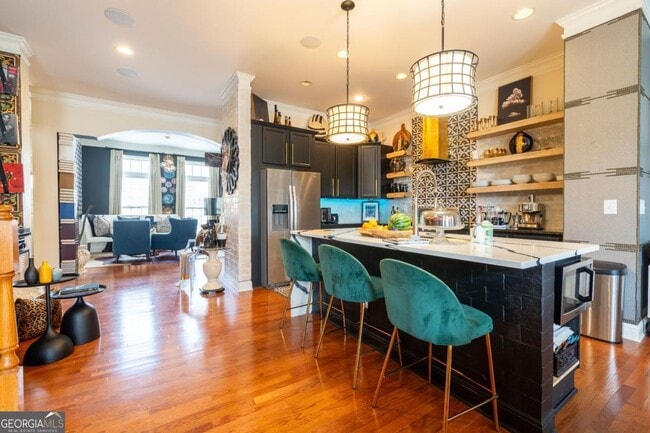 Photo - 2122 Silas Way NW