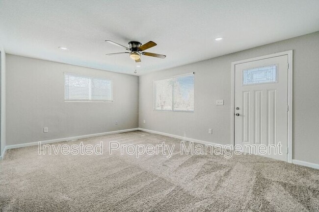 Photo - 6820 Niagara St