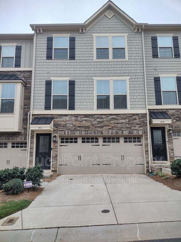 Photo - 1711 Town Oak Ln Townhome