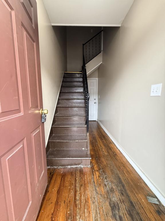 Photo - 170 S Hyde Park Ave