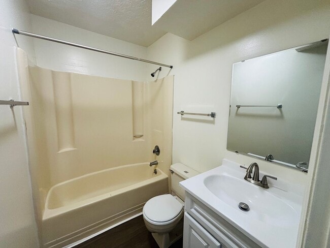 Photo - 623 Green St