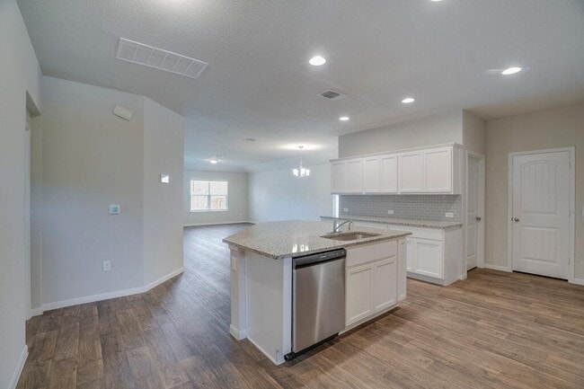 Photo - 13804 Cantarra Dr