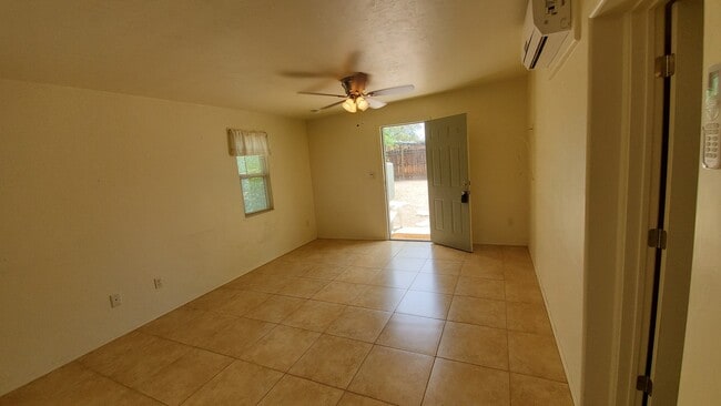 Photo - Grant and Country Club Private Guesthouse ...