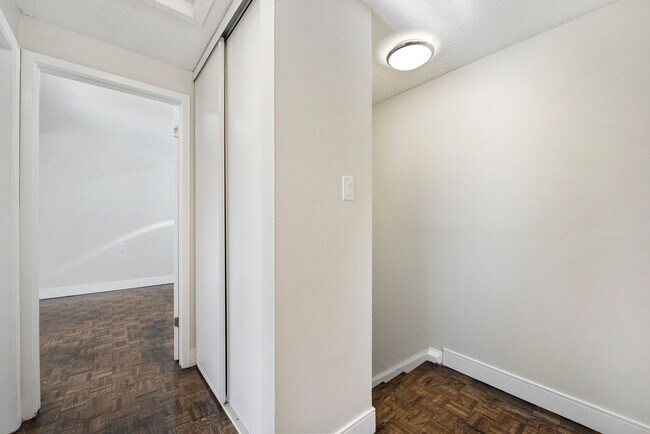 Photo - Rideau Place