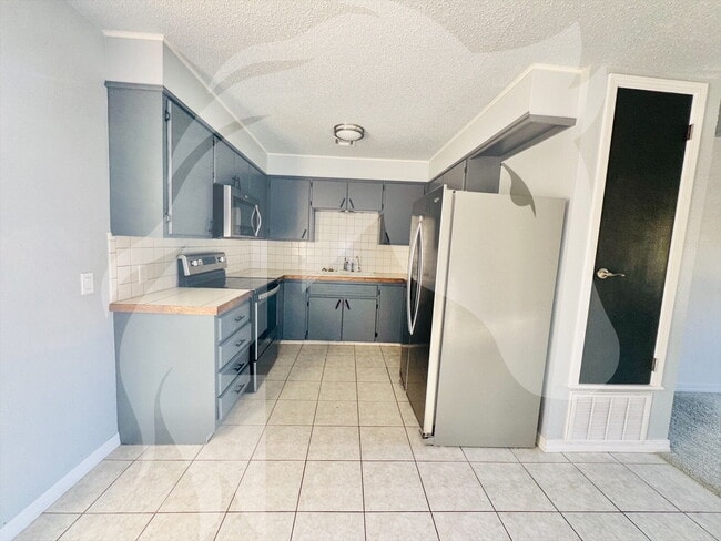 Photo - "Charming 3-Bedroom Oasis on 4th Street wi...